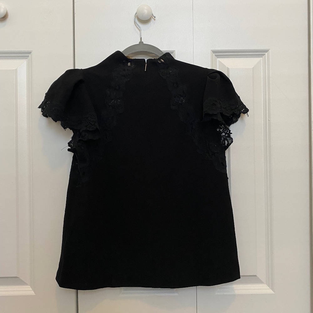 BLACK LACE DETAIL FANCY TOP - Picture 5 of 6